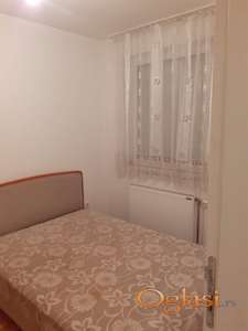 Jednoiposoban namešten stan na Grbavici